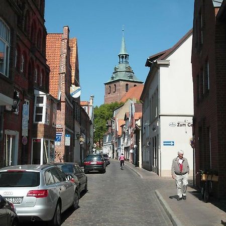 Altstadtglueck - Inklusive Privatparkplatz! Lüneburg Buitenkant foto